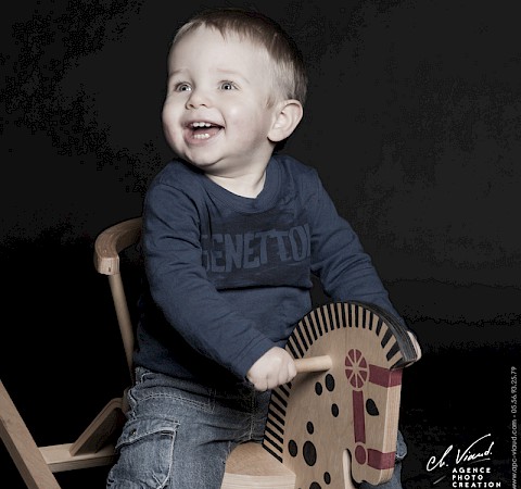 /site/assets/files/1111/photo_studio_famille_benjamin_7.jpg