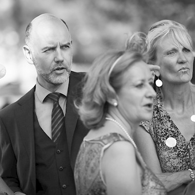 Portrait du marié pris sur le vif