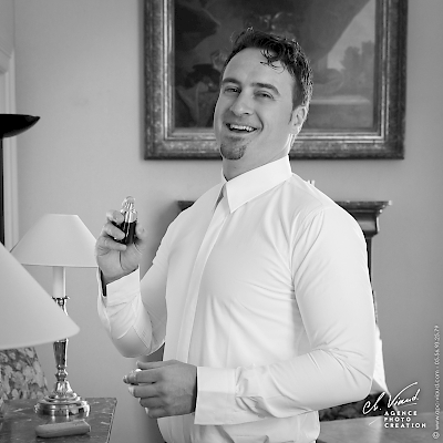 Reportage mariage, photo de la préparation du marié