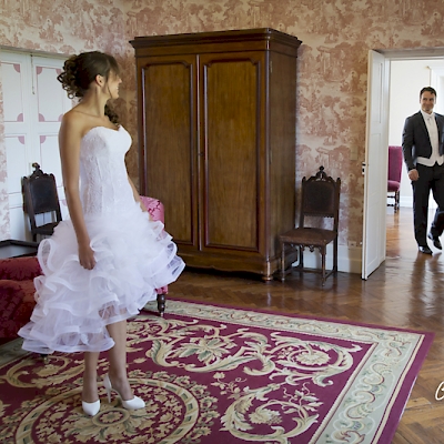 Reportage mariage, photo de la découverte des mariés