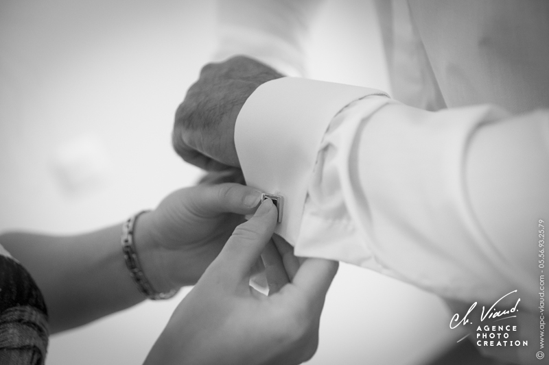 Reportage mariage, photo de la préparation du marié