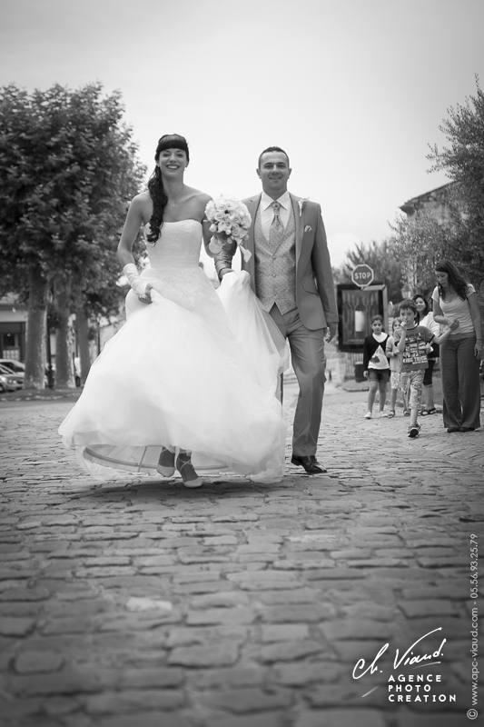 Reportage mariage, photo de couple en exterieur