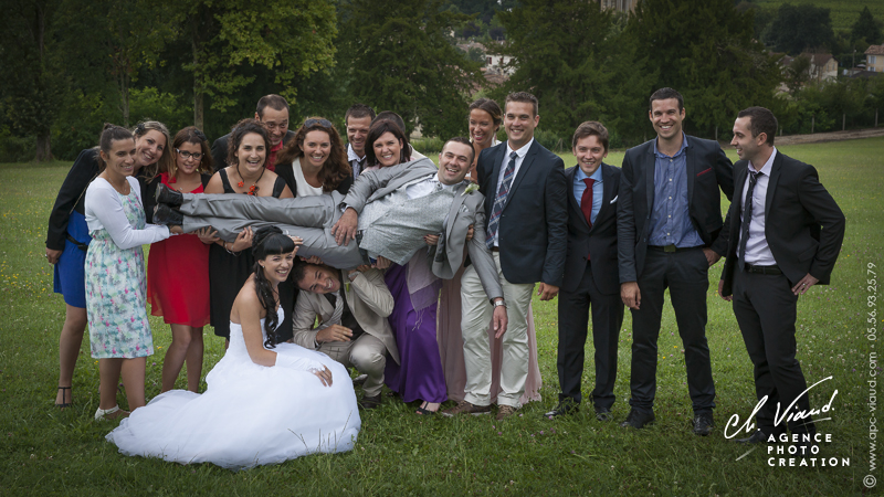 Reportage mariage, photo de groupe fun