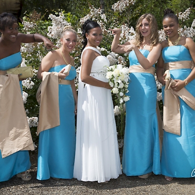 Reportage mariage, photo de groupe des demoiselles d'honeur avec la mariée