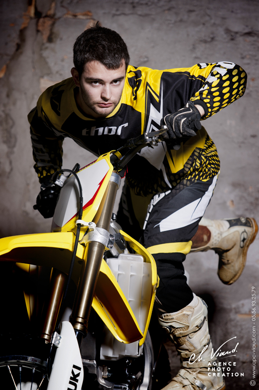 Séance photo professionnel thème moto cross