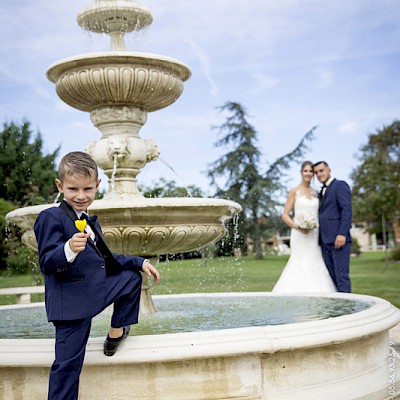 Reportage mariage, photo de couple avec leurs fils