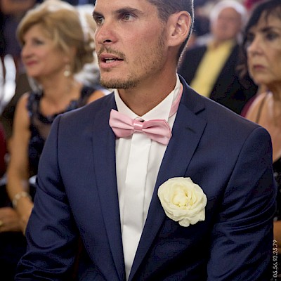 Reportage mariage, portrait individuel à la mairie