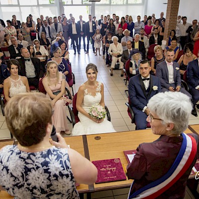 Reportage mariage, photo à la mairie