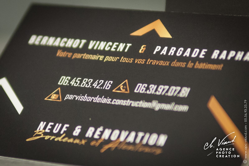 Zoom sur les pictogrammes de la carte créés spécialement pour s'adapter à l'identité visuelle de PB Construction