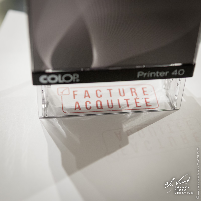 Zoom sur le tampon facture aquitée de PB Construction