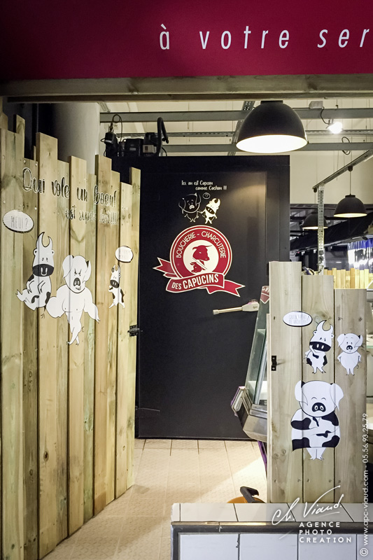 Création et impression d'illustration en adhésif pour un boucher charcutier