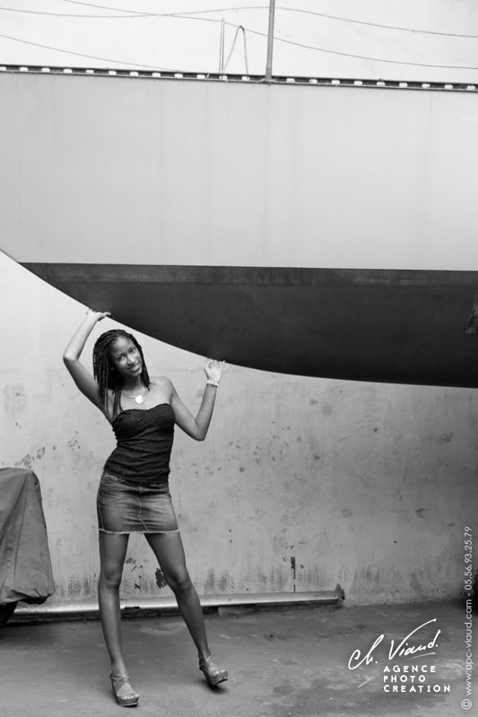 Photo d'une femme en extérieur pour book photo